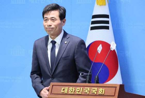 22대 국회 신임 <b>사무총장에 김민기</b>…의장 비서실장 <b>조오섭</b> 내정