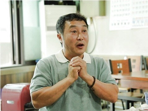 <b>김병만</b> “<b>갯벌</b>고립으로 숨진 어머니, 손엔 손주 줄 홍합이”