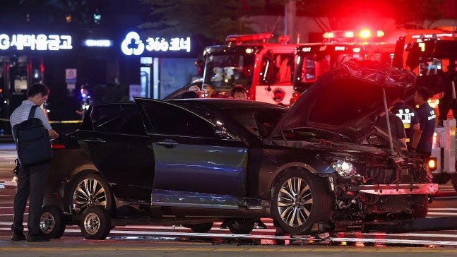 전문가 “시청 사고, <b>급발진</b> 0%에 가깝다”…진짜 원인은?