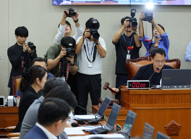 <b>간호법</b> 제정안, <b>복지위</b> 전체회의 <b>통과</b>…오늘 본회의서 처리(상보)