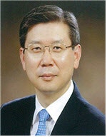 尹대통령, 새 <b>대통령경호처장에 박종준</b> 임명…경찰 출신