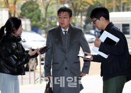 검찰, '150억 <b>부당대출</b>' <b>김기유</b> 전 태광 의장 불구속 기소