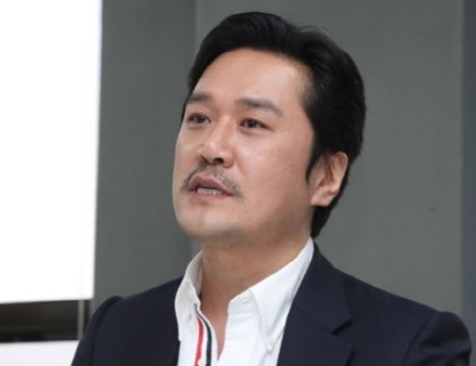 대구 서구, '대통령 옹호' JK김동욱 <b>공연 취소</b>.."안전상 이유"