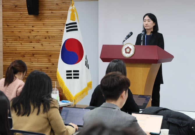 헌재 "윤측, <b>김봉식</b> 전 서울경찰청장 <b>증인 신청</b>"(상보)
