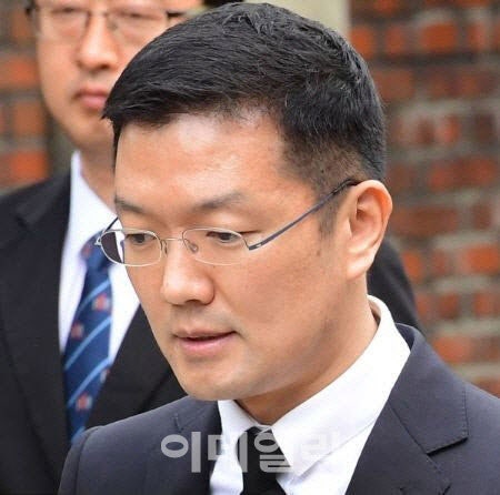 'LG맏사위' <b>윤관</b>, <b>123억</b> 종소세 내야…<b>세금</b> 취소<b>소송</b> 패소
