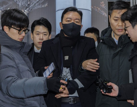 '尹 체포저지' 경호차장 <b>구속영장</b> 또 <b>기각</b>에…野 "檢 한통속"