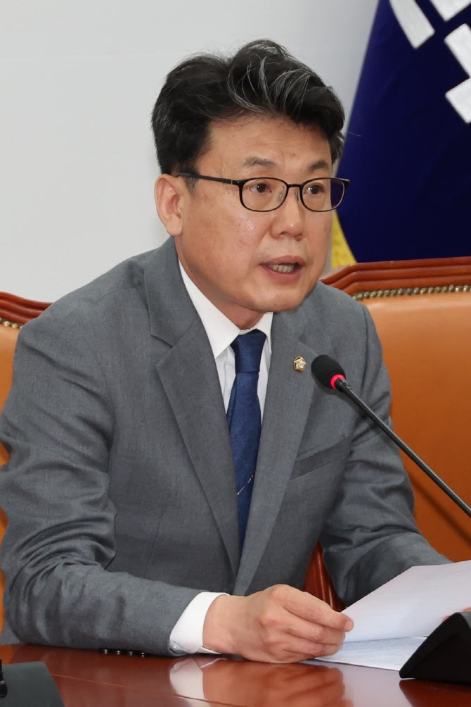 "<b>전 국민 25만원</b>" 민생<b>지원금</b>, 지역화폐 지급 검토