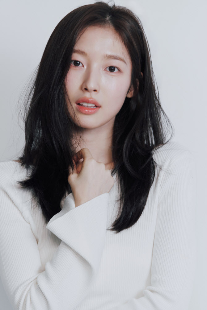 <b>오마이걸 아린</b>, ATRP에 새 둥지… 츄와 한솥밥