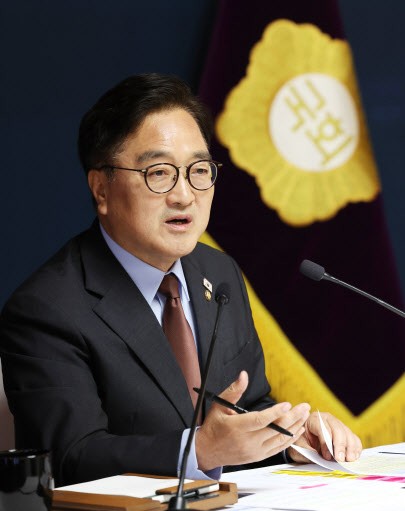 우 <b>의장</b> "李정부 안정, 가장 중요…개헌 추진, 상황 지켜봐야"