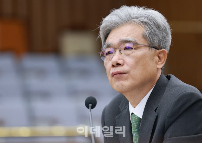 <b>김상환</b> 헌법재판<b>소장 임명동의안</b>, 국회 통과…<b>헌재</b>, 9인체제 완성