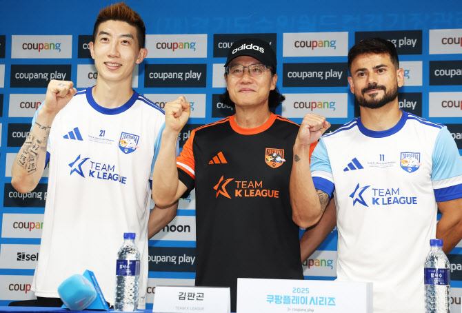 ‘모따·전진우’ 팀 K리그vs‘토날리·고든’ <b>뉴캐슬</b> 선발 격돌... ‘박...