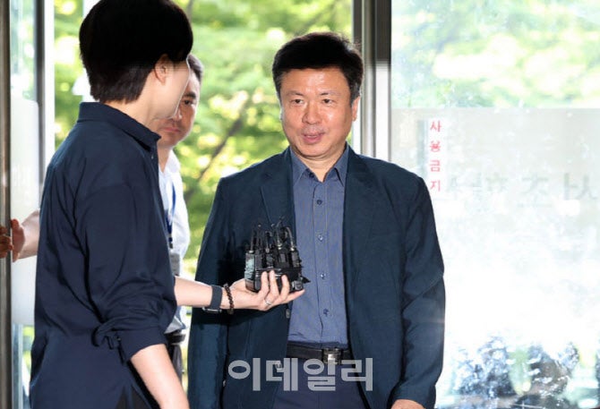 <b>전하규</b> 국방부 <b>대변인</b>, <b>해병특검</b> 출석…"국방부 문건, 잘 몰라"