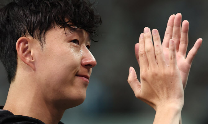 <b>LAFC</b> 경기에 등장한 <b>손흥민</b>, 7일 오전 6시 입단식 생중계
