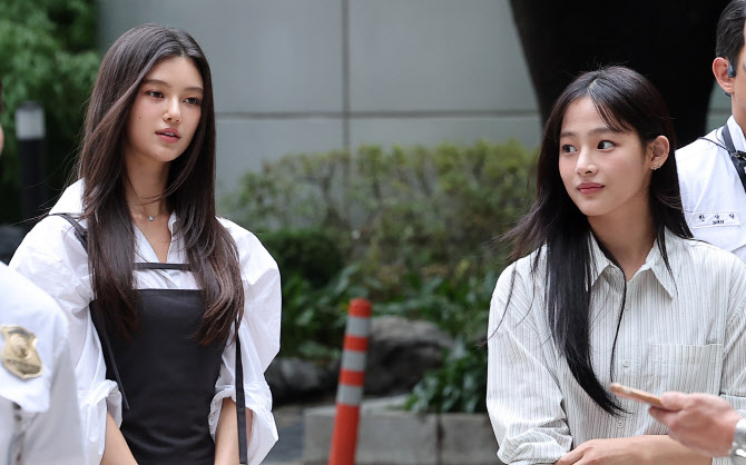 <b>뉴진스</b>, 오늘 오후 <b>법원</b> 출석…어도어 조정 기일서 직접 발언