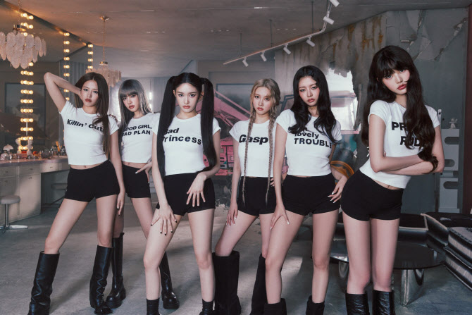 <b>아이브</b>, 컴백 준비 끝… 'XOXZ' 활동 스타트