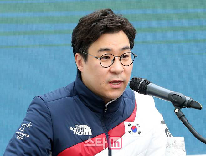 올림픽 6개월 남았는데…中 이끌었던 <b>김선태</b> 임시 <b>쇼트트랙</b> <b>감독</b> 선임