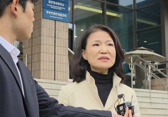 ‘자동면직’ <b>이진숙</b>의 승부수…오늘 '방미통위법' <b>헌법소원 제기</b>할까