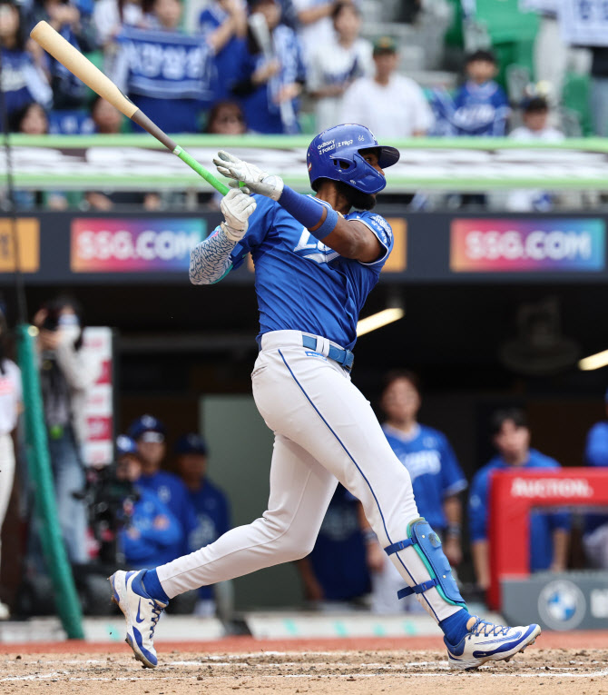 '50홈런·타격 3관왕' <b>삼성 디아즈</b>, KBO리그 9~10월 월간 <b>MVP</b>