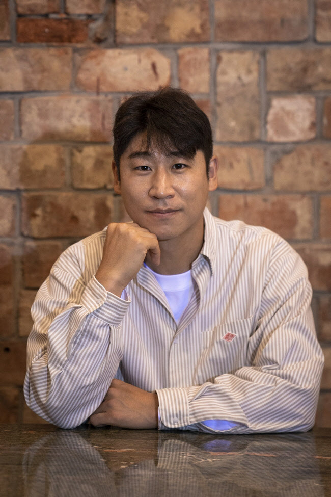 '<b>슈팅스타2</b>' 이근호 "구자철과 시즌2 합류? 쉽게 생각했는데…" [<b>인터뷰</b>...