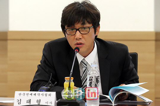 소방차 <b>김태형</b>, <b>배우자상</b>…슬픔 속 조문객 맞아