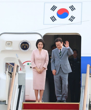 李 대통령, '정상외교 슈퍼위크' 나선다…<b>북미</b> 회동 가능성까지