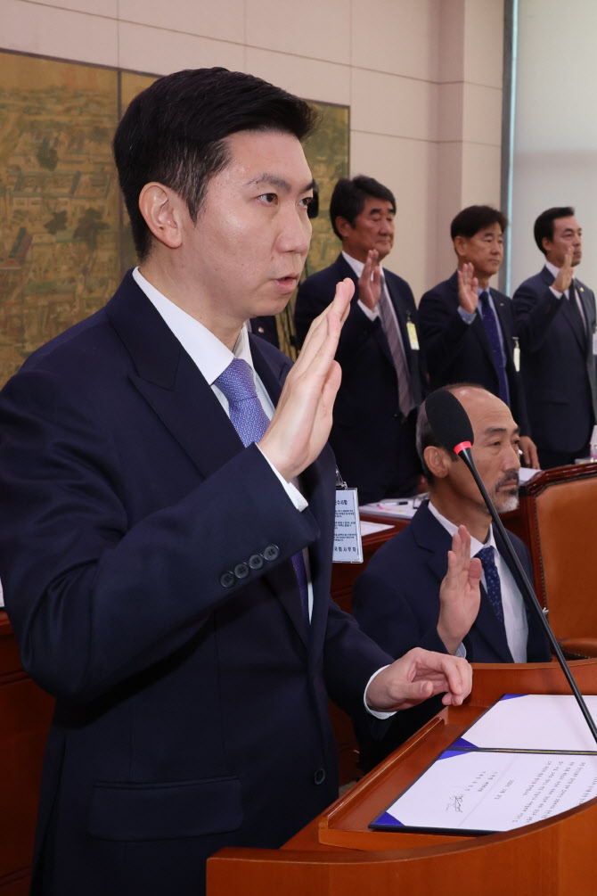 <b>유승민</b> 체육회장 "IOC로부터 전북<b>올림픽</b> 부적격 판정 아닌 조언 받았다...
