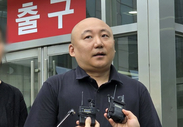 <b>주호민</b>, <b>허위사실 유포</b> '악플러'에 경고…"인생 하드모드 만들지 말길"