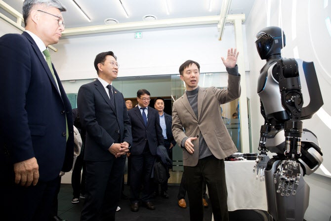 0006163658_001_20251113180609468.jpg?type=w800