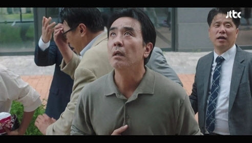 '<b>김 부장</b> 이야기' <b>류승룡</b>, 억대 분양사기 당했다…퇴직금 올인