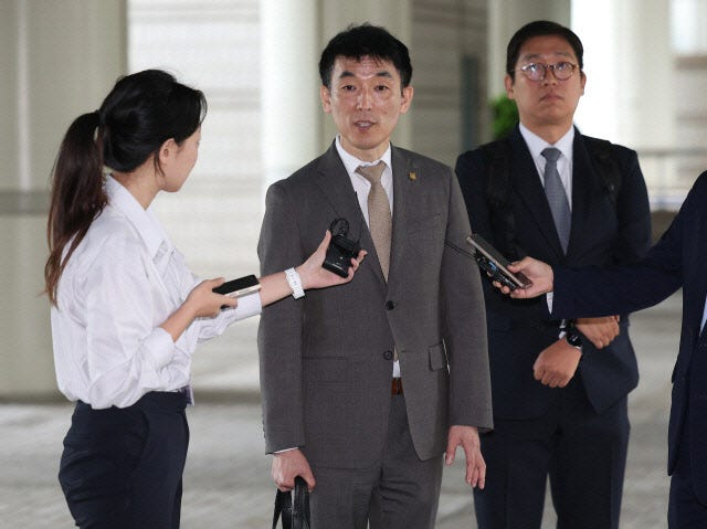 법원, '판사 욕설' <b>김용현</b> 변호인들에게 법적조치 예고