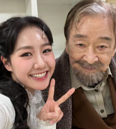 '하이킥 손녀' <b>진지희</b> "함께 나눈 수많은 순간들 고이 간직할 것"