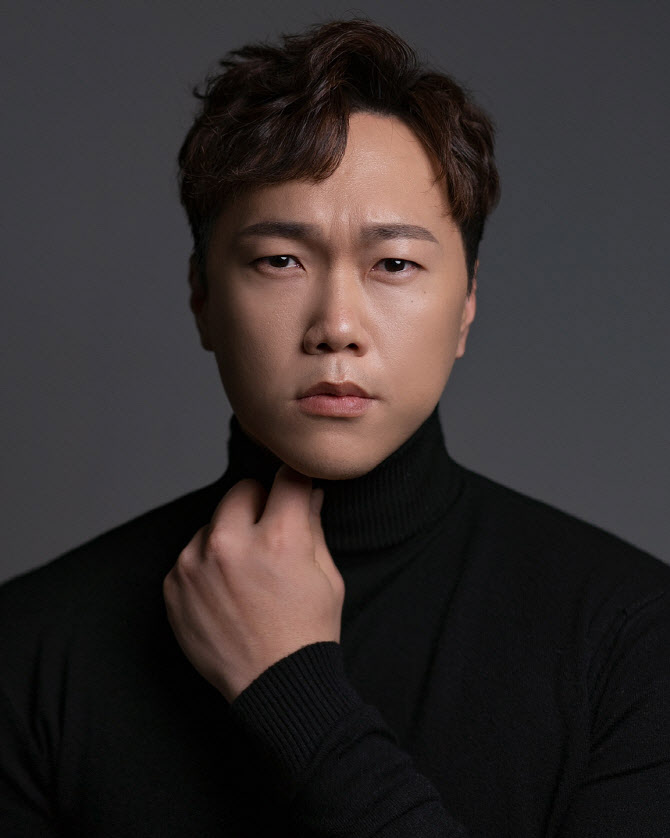 일제강점기를 "韓日 싸웠다" 표현…<b>송진우</b>, <b>역사왜곡 논란</b>