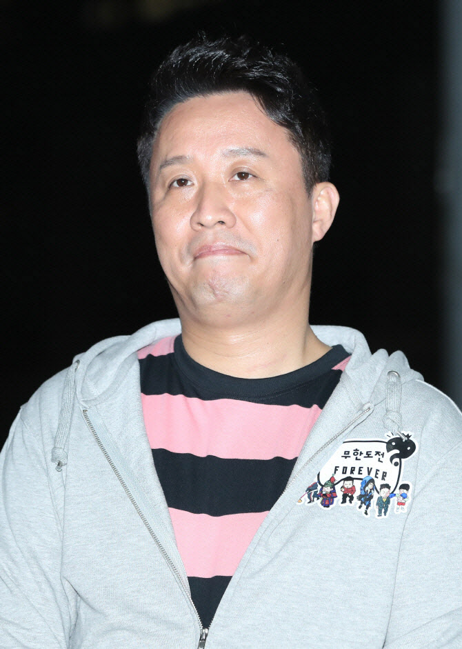 "업로드 쉽니다"…'하이킥 아들' <b>정준하</b>, 故 <b>이순재 추모</b>