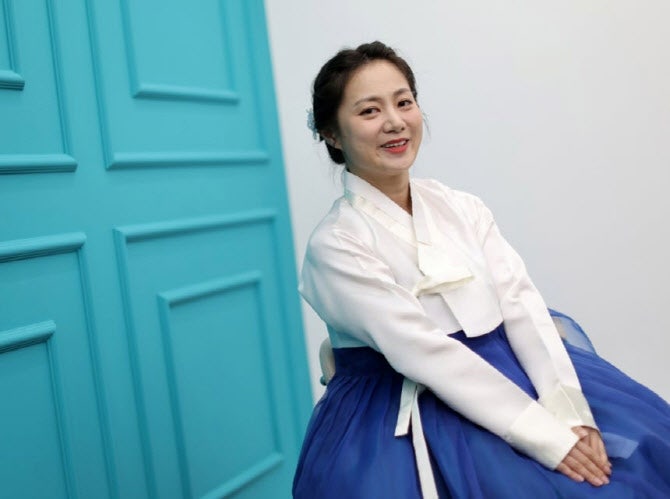 `매니저 갑질 의혹` 박나래, 공식 입건…특수상해 등 수사