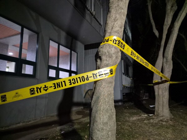 "실패에 대한"...9살 아들과 숨진 채 발견된 40대 유서 발견