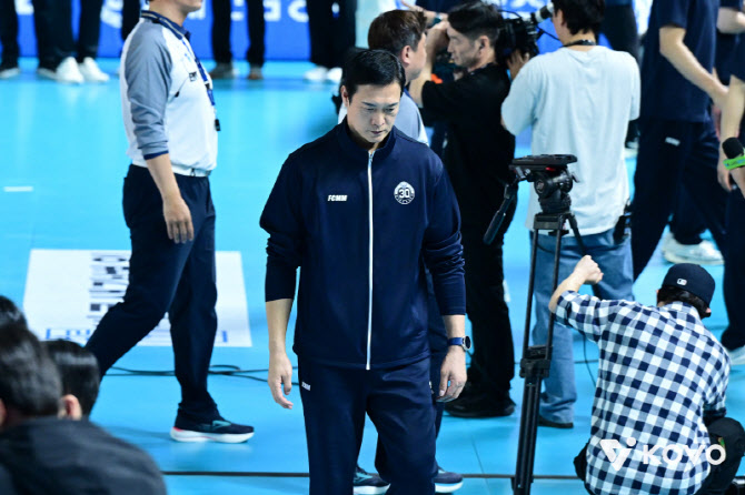 '한때 최고 명문팀이었는데...' <b>삼성화재</b>, 구단 최다 <b>9연패</b> 수렁