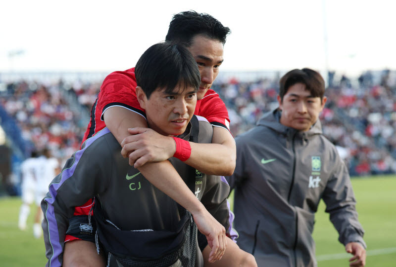 '우려가 현실로' 홍명보호 <b>조유민 부상 낙마</b>... 조위제 대체 발탁