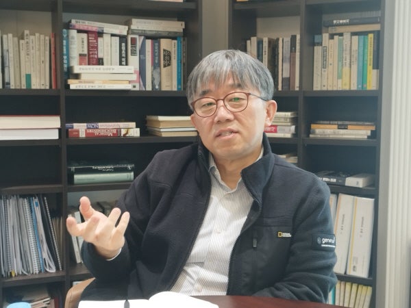 지니너스, 대장암 치료 공식 흔들었다…“면역항암 반응군 따로 있었...