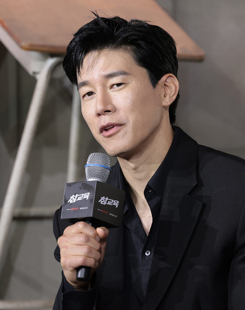'참교육' 김남길 공개 거절에…김무열 "캐스팅 과정? 연기로 승화"