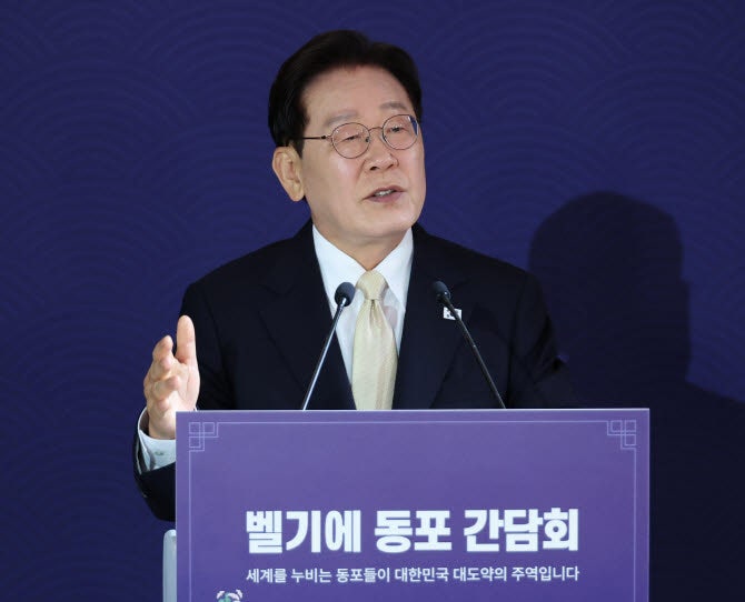 '지지율 하락' 李대통령 사과에 與<b>의원</b>들 "대통령 진심 뒷받침 못해"
