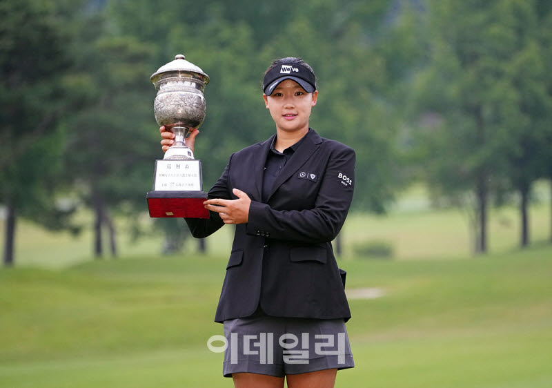[포토]<b>김민솔</b>,메이저 퀸의 탄생