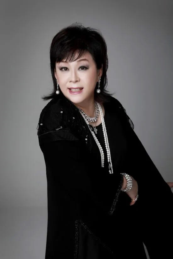 '나는 몰라요' 부른 <b>옥희</b>, 암 투병 끝 별세… 향년 73세