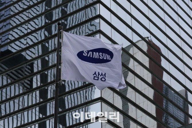 “삼성전자 고점 논란 두렵지 않다”…'56만전자 뚝심' 배경은