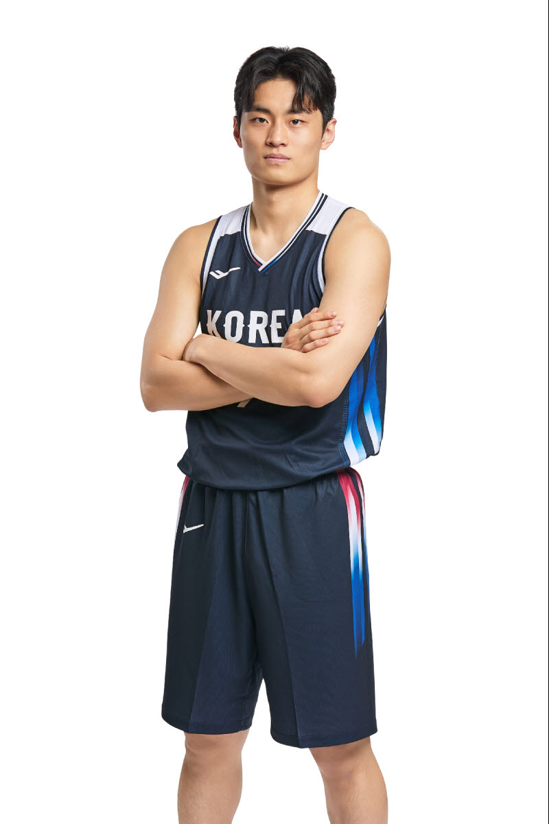 한국 농구대표팀, 수묵화 번짐 형상화한 새 유니폼 입는다
