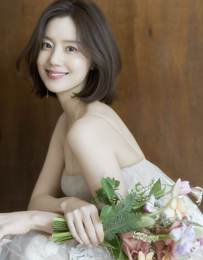 문채원, 오늘(28일) 결혼… 예비신랑 정체는 비공개
