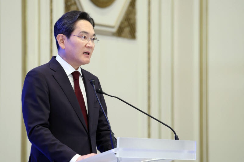 삼성, 미래산업에 2655조 투자…이재용 "새 반도체 단지 광주로"(종합)