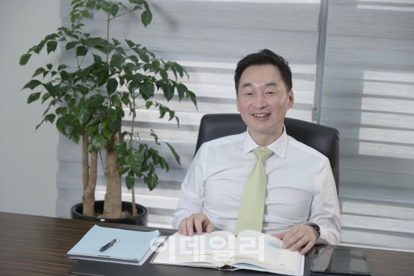 [화제의 바이오人]차상훈 에이프릴바이오 대표, 582억원 구주 매각에....