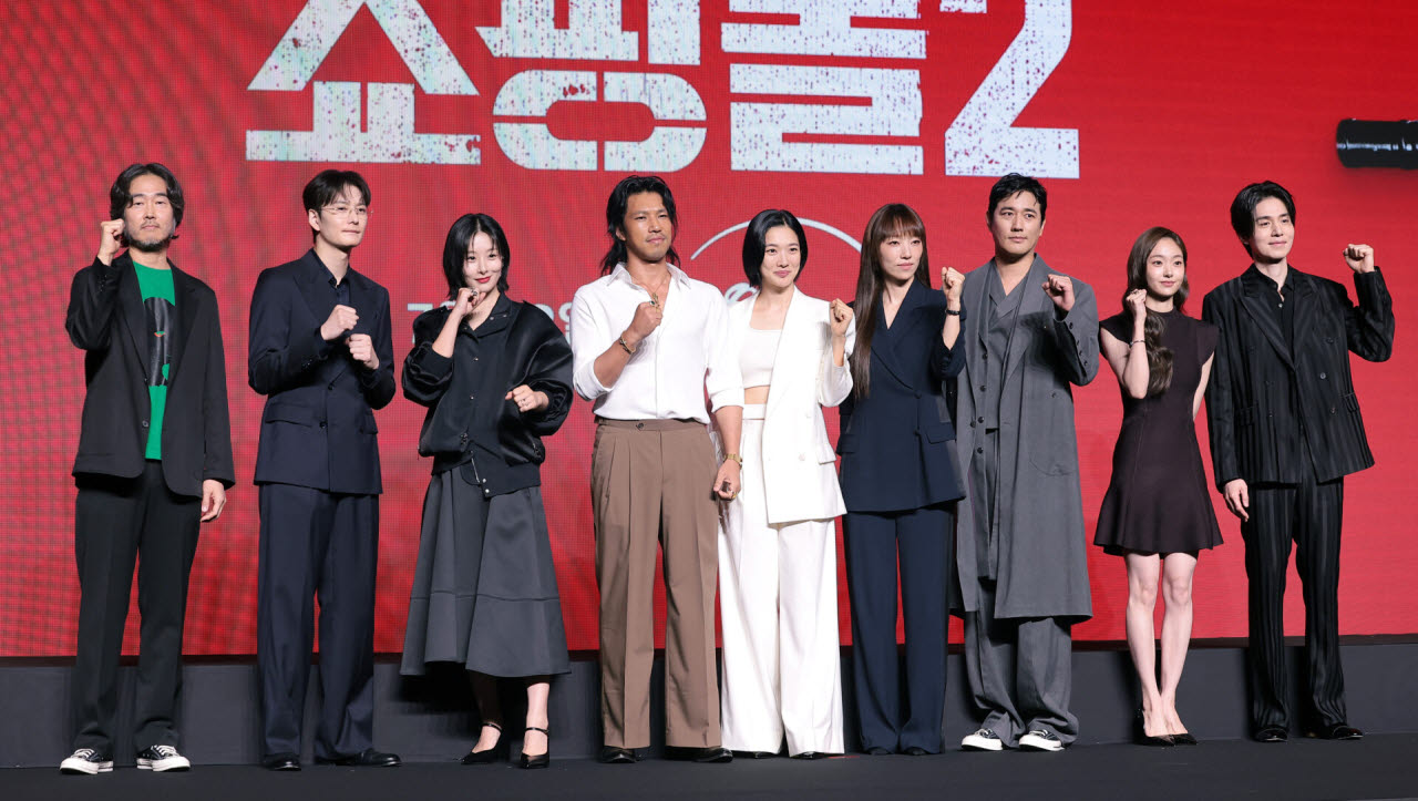 돌아온 '<b>킬러들의 쇼핑몰2</b>', '김부장'·'참교육' 흥행 이을까