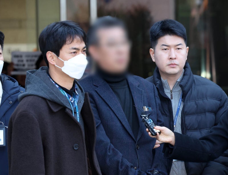 '<b>장애인</b> 입소자 성폭력' 색동원 전 시설장 1심 징역 20년 구형