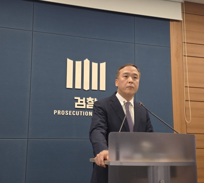 [속보]검찰, 압수 와인 379병 바꿔치기·포상금 편취 <b>세관 공무원</b> 구속기...